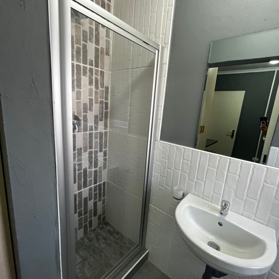 To Let 3 Bedroom Property for Rent in Westbourne Eastern Cape